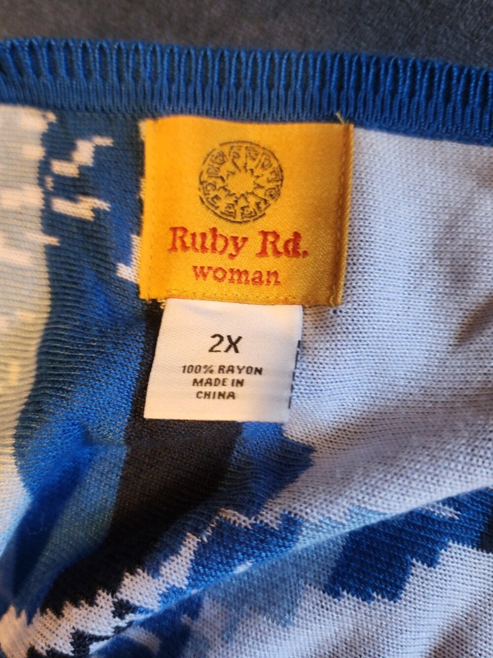 Ruby Rd 2X Blue Floral Tunic - Picture 2 of 2